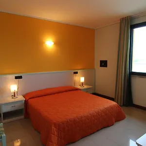 Eden Castel dʼArio