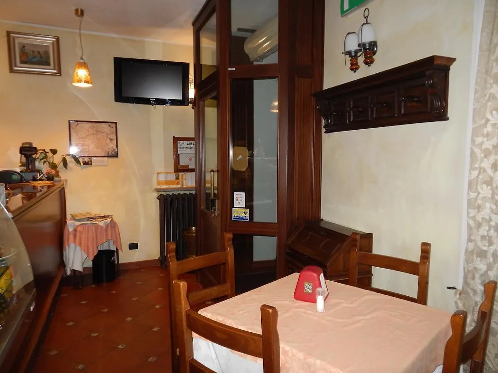 Risthotel Pizzeria Italia Godiasco 2*,
